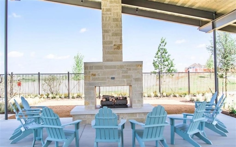 10417 Gray Hills Drive, Fort Worth, TX 76126, 4 Bedrooms Bedrooms, ,3 BathroomsBathrooms,Residential,For Sale,10417 Gray Hills Drive,20998209