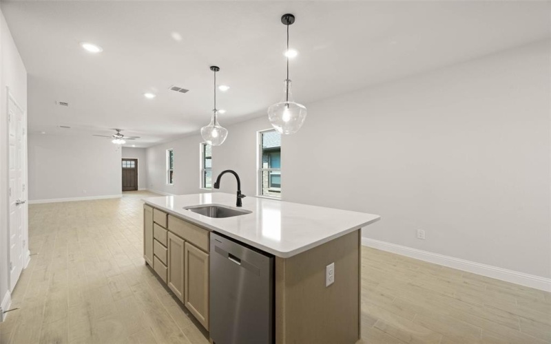 2841 Livestock, Midlothian, TX 76065, 2 Bedrooms Bedrooms, ,2 BathroomsBathrooms,Residential,For Sale,2841 Livestock,0,20998216