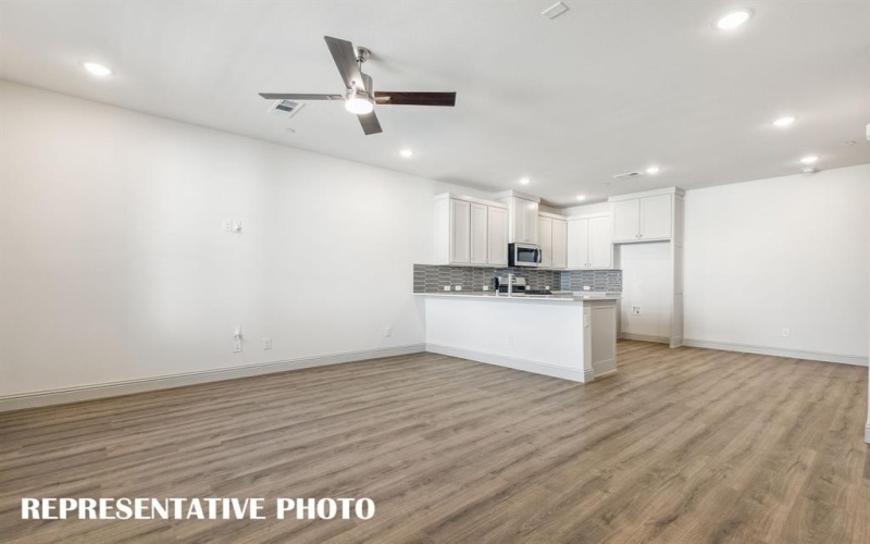 641 4th Street, Argyle, TX 76226, 3 Bedrooms Bedrooms, ,2 BathroomsBathrooms,Residential,For Sale,641 4th Street,20998281