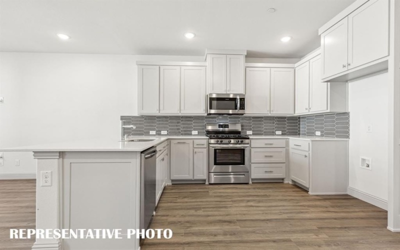 641 4th Street, Argyle, TX 76226, 3 Bedrooms Bedrooms, ,2 BathroomsBathrooms,Residential,For Sale,641 4th Street,20998281