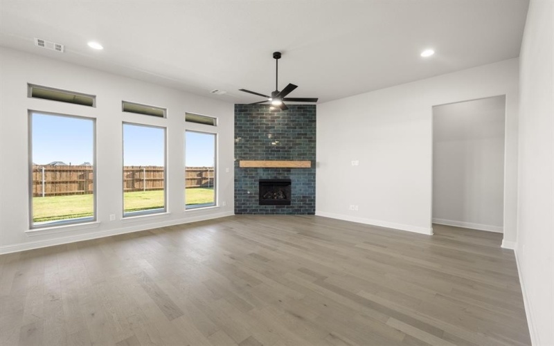 2109 Wexley, Mansfield, TX 76084, 4 Bedrooms Bedrooms, ,3 BathroomsBathrooms,Residential,For Sale,2109 Wexley,0,20998305