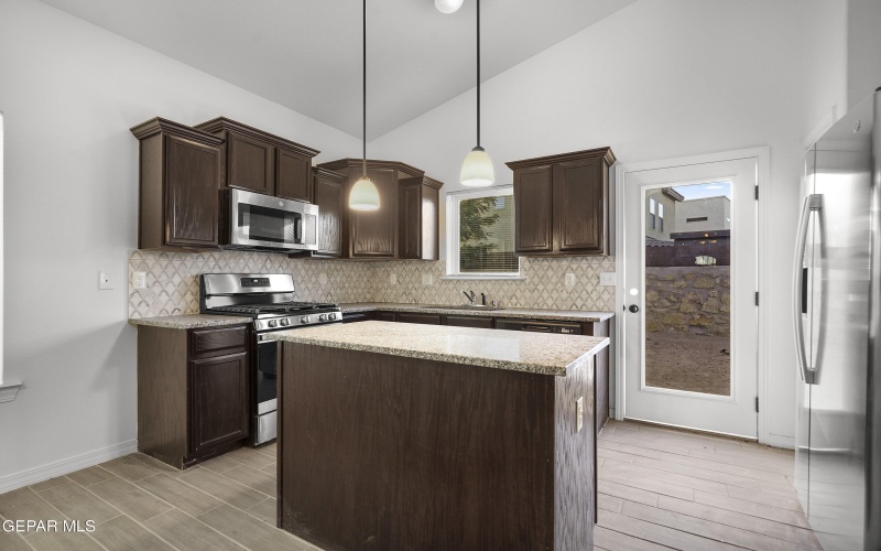 13613 Gatton Street, El Paso, TX 79928, 4 Habitaciones Habitaciones , ,2 BañosBaños,Residential,En Venta,13613 Gatton Street,896555
