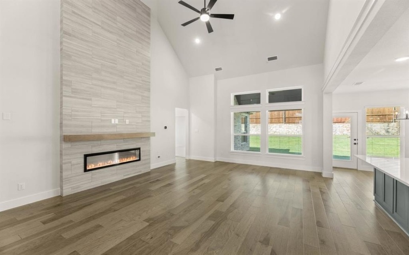 9933 Villa Verde Drive, Fort Worth, TX 76179, 5 Habitaciones Habitaciones , ,5 BañosBaños,Residential,En Venta,9933 Villa Verde Drive,0,20998326