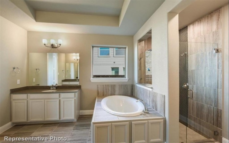 2103 Birch ST, Mansfield, TX 76063, 5 Habitaciones Habitaciones , ,5 BañosBaños,Residential,En Venta,2103 Birch ST,20998333