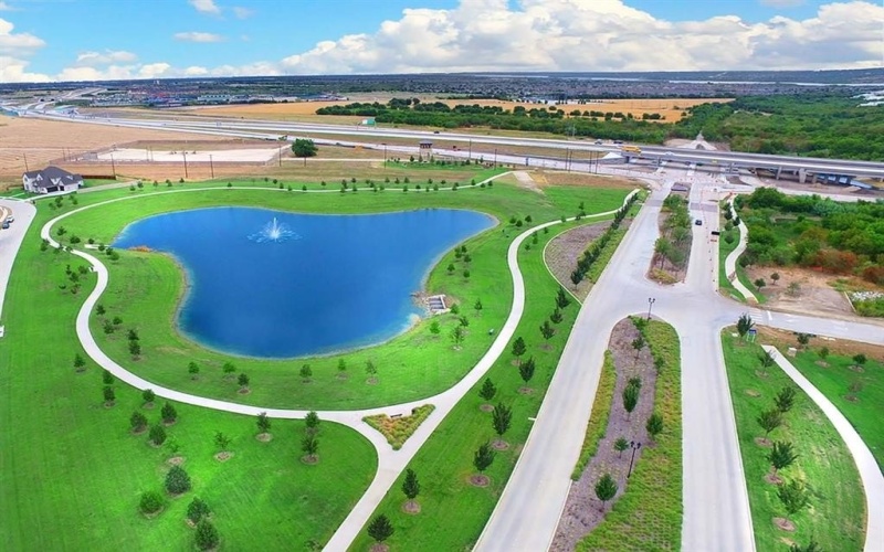 2103 Birch ST, Mansfield, TX 76063, 5 Habitaciones Habitaciones , ,5 BañosBaños,Residential,En Venta,2103 Birch ST,20998333