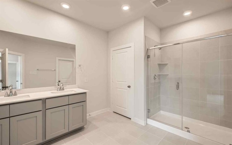 724 Ashley Gardens Drive, Forney, TX 75126, 4 Bedrooms Bedrooms, ,2 BathroomsBathrooms,Residential,For Sale,724 Ashley Gardens Drive,20998400