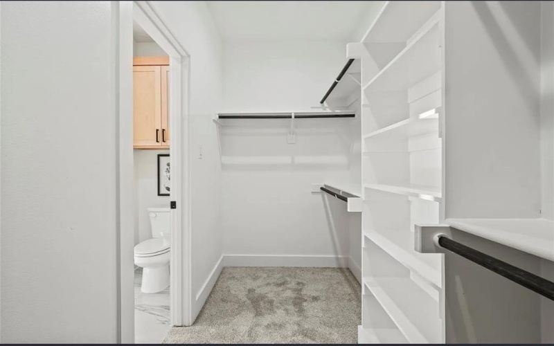 2522 Seevers Avenue, Dallas, TX 75216, 4 Bedrooms Bedrooms, ,2 BathroomsBathrooms,Residential,For Sale,2522 Seevers Avenue,20998493