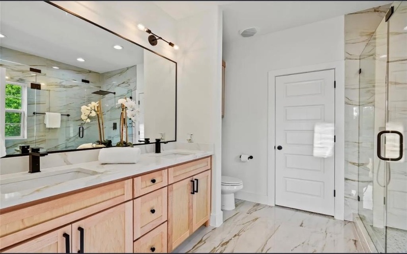 2522 Seevers Avenue, Dallas, TX 75216, 4 Bedrooms Bedrooms, ,2 BathroomsBathrooms,Residential,For Sale,2522 Seevers Avenue,20998493
