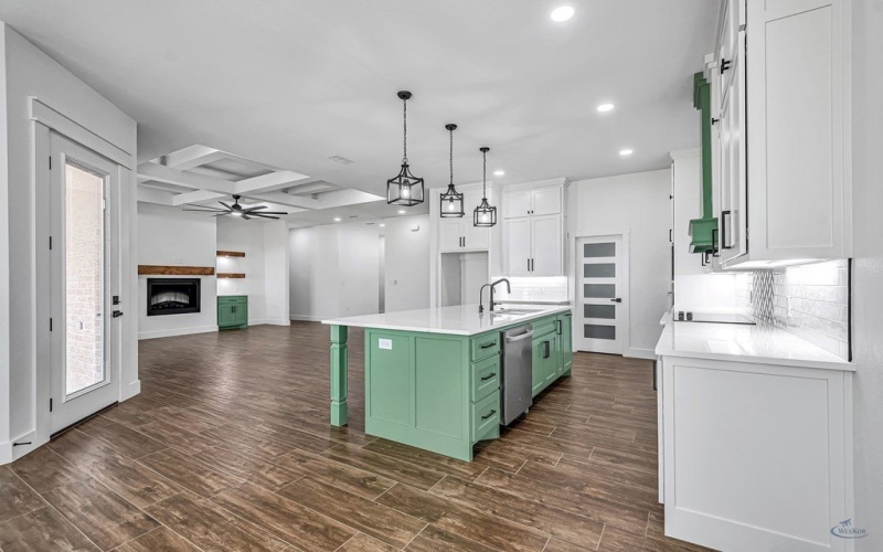 2200 S County Rd 1059, Midland, TX 79706, 4 Bedrooms Bedrooms, ,2 BathroomsBathrooms,Residential,For Sale,2200 S County Rd 1059,161608