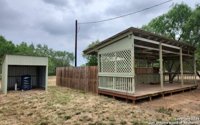 1848 County Road 2557 UNIT #4, Moore, TX 78057, ,Residential,En Venta,1848 County Road 2557 UNIT #4,1883534