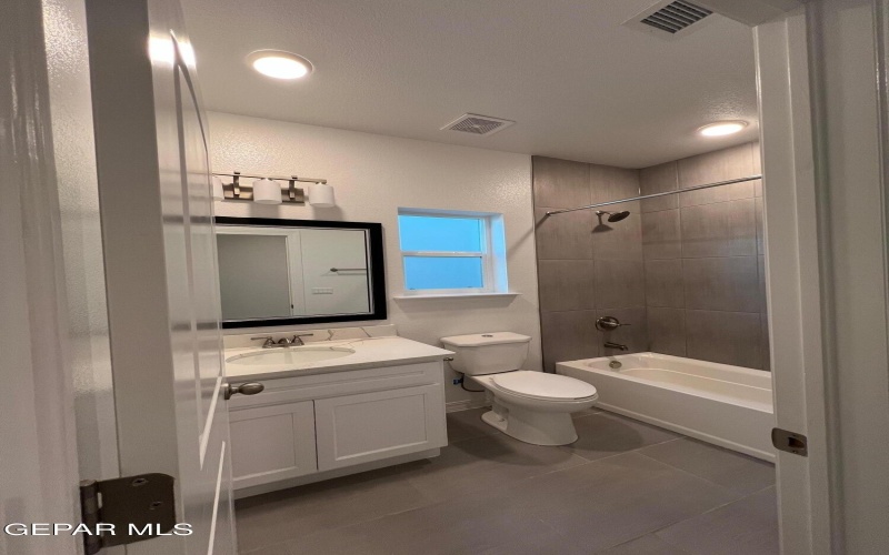 12856 Star Gaze Avenue, El Paso, TX 79928, 5 Bedrooms Bedrooms, ,2 BathroomsBathrooms,Residential,For Sale,12856 Star Gaze Avenue,926294