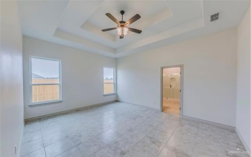 7305 54th Street, McAllen, TX 78504, 4 Habitaciones Habitaciones , ,2 BañosBaños,Residential,En Venta,7305 54th Street,475691