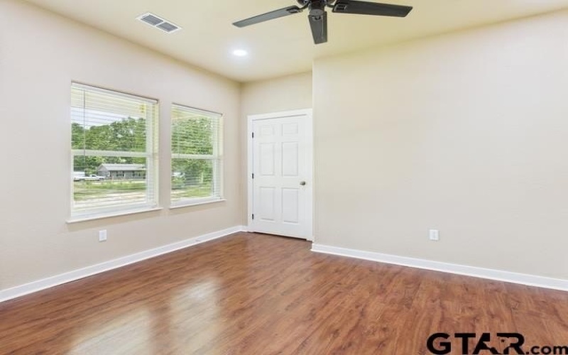 910 Cream Level Rd, Athens, TX 75751, 9 Habitaciones Habitaciones , ,5 BañosBaños,Residential,En Venta,910 Cream Level Rd,25010667