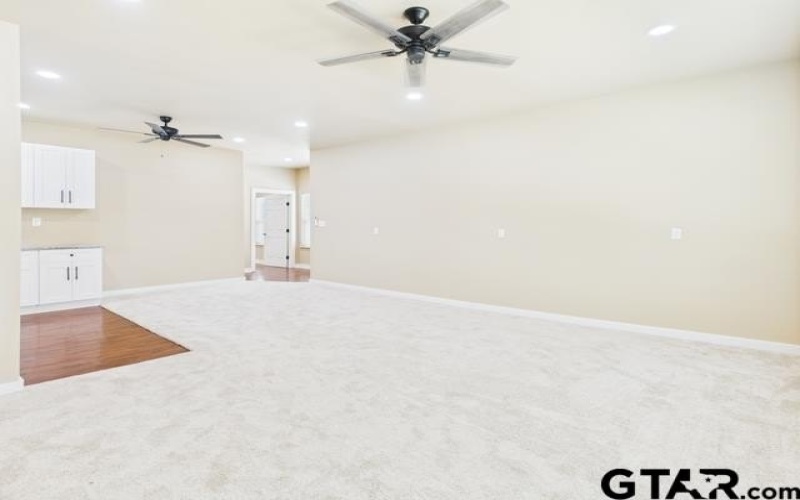 910 Cream Level Rd, Athens, TX 75751, 9 Habitaciones Habitaciones , ,5 BañosBaños,Residential,En Venta,910 Cream Level Rd,25010667