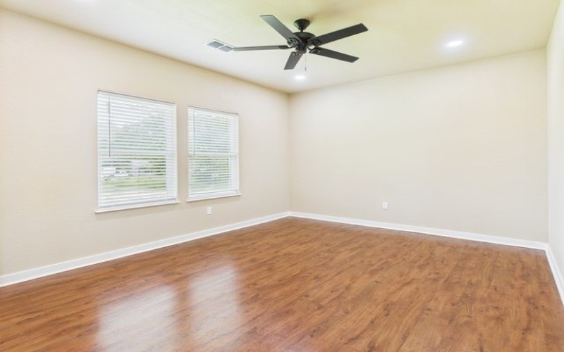 910 Cream Level Rd, Athens, TX 75751, 9 Habitaciones Habitaciones , ,5 BañosBaños,Residential,En Venta,910 Cream Level Rd,109335