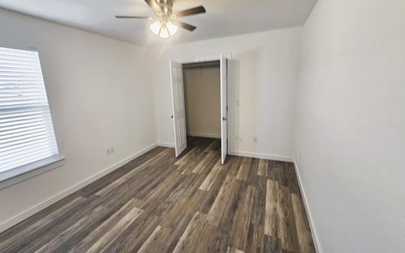 213a W Ave C, San Angelo, TX 76903, 2 Habitaciones Habitaciones , ,2 BañosBaños,Otro,En Venta,213a W Ave C,128270