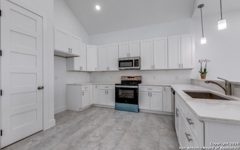 719 Amanda, San Antonio, TX 78220, 3 Bedrooms Bedrooms, ,2 BathroomsBathrooms,Residential,For Sale,719 Amanda,1883600