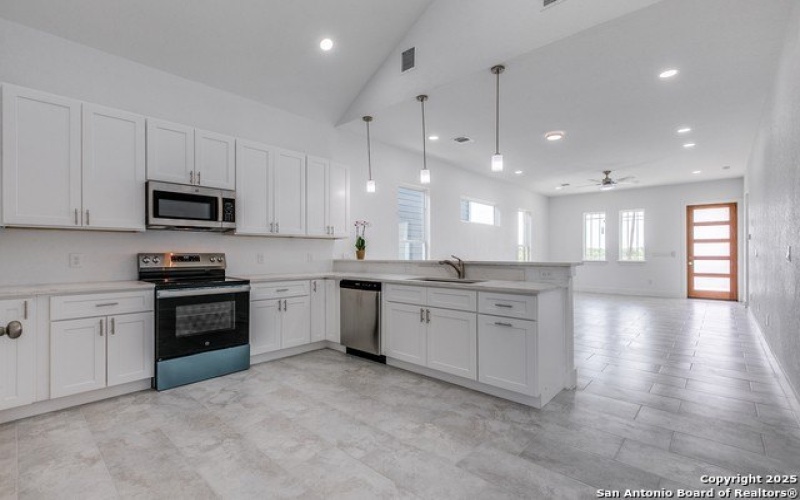 719 Amanda, San Antonio, TX 78220, 3 Bedrooms Bedrooms, ,2 BathroomsBathrooms,Residential,For Sale,719 Amanda,1883600