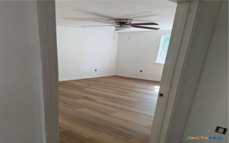 808 Josephine Street, Yoakum, TX 77995, 2 Bedrooms Bedrooms, ,1 BathroomBathrooms,Residential,For Sale,808 Josephine Street,0,586245
