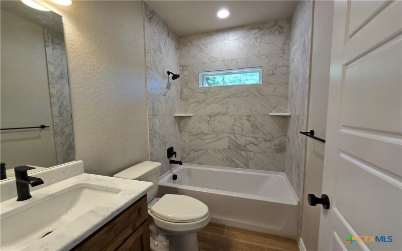1645 Pecan Circle, Canyon Lake, TX 78133, 3 Habitaciones Habitaciones , ,2 BañosBaños,Residential,En Venta,1645 Pecan Circle,0,586331