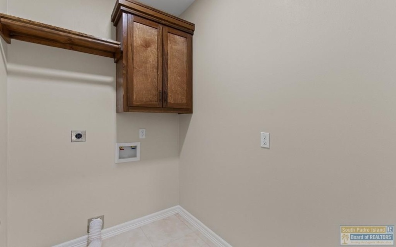1309 Monroe, Harlingen, TX 78550, 3 Habitaciones Habitaciones , ,2 BañosBaños,Residential,En Venta,1309 Monroe,104032