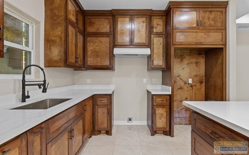 1309 Monroe, Harlingen, TX 78550, 3 Habitaciones Habitaciones , ,2 BañosBaños,Residential,En Venta,1309 Monroe,104032