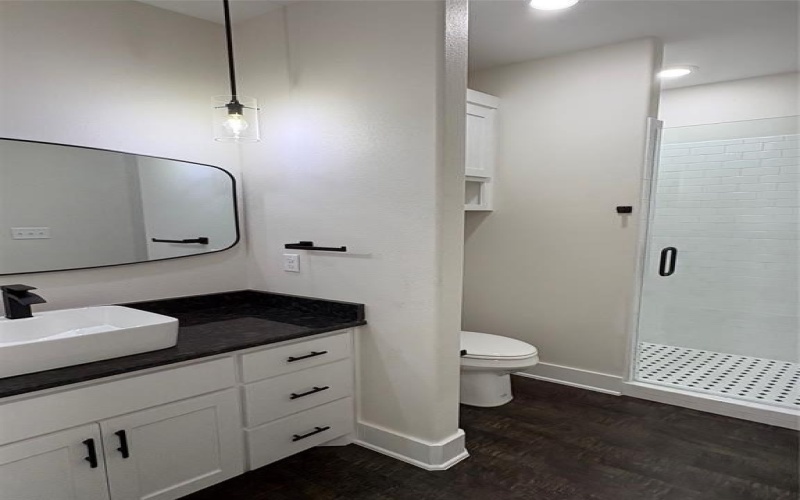 410 N Houston Avenue, Denison, TX 75021, 3 Habitaciones Habitaciones , ,2 BañosBaños,Residential,En Venta,410 N Houston Avenue,0,20992869