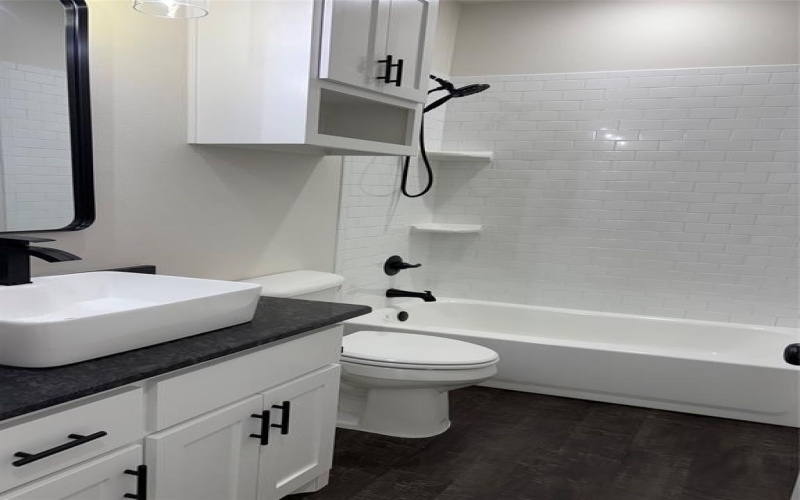 410 N Houston Avenue, Denison, TX 75021, 3 Habitaciones Habitaciones , ,2 BañosBaños,Residential,En Venta,410 N Houston Avenue,0,20992869