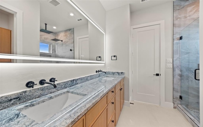 337 sugarbush, Richardson, TX 75081, 4 Habitaciones Habitaciones , ,6 BañosBaños,Residential,En Venta,337 sugarbush,20996041