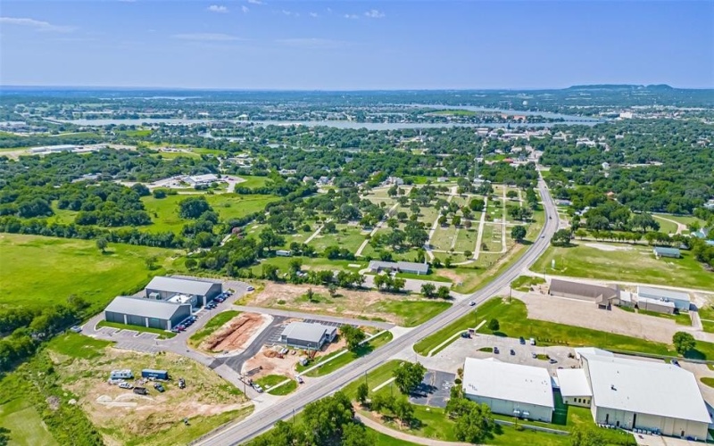 901 Tucker Way, Granbury, TX 76048, ,Commercial Sale,En Venta,901 Tucker Way,20996538