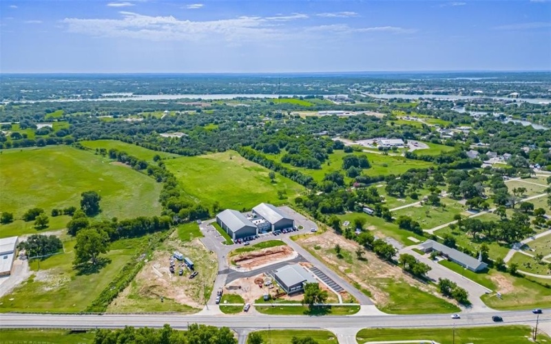901 Tucker Way, Granbury, TX 76048, ,Commercial Sale,En Venta,901 Tucker Way,20996538