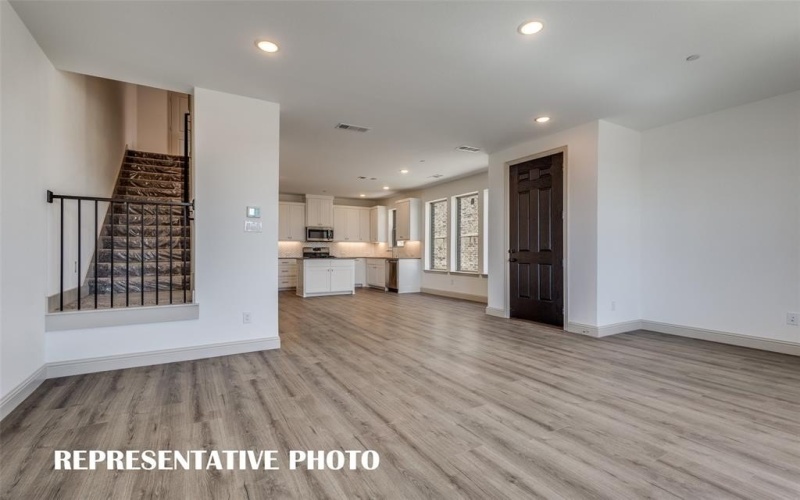 512 Parkside Drive, Argyle, TX 76226, 3 Bedrooms Bedrooms, ,2 BathroomsBathrooms,Residential,For Sale,512 Parkside Drive,20998255