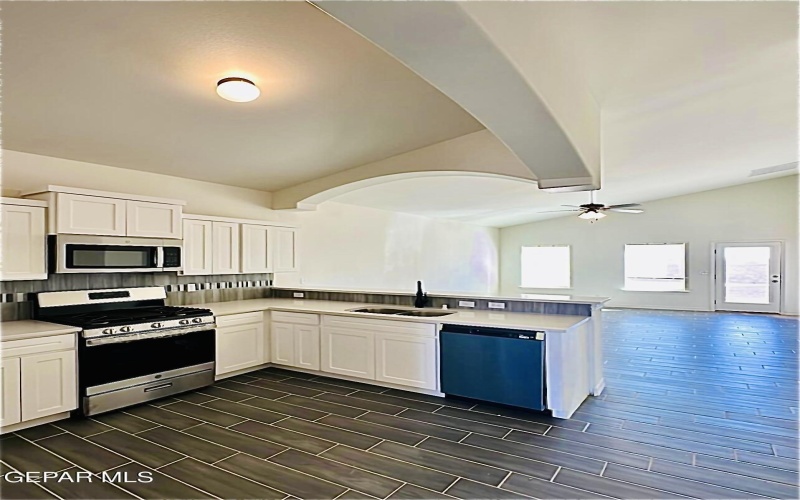 328 Brud Holland Drive, Horizon City, TX 79928, 4 Bedrooms Bedrooms, ,2 BathroomsBathrooms,Residential,For Sale,328 Brud Holland Drive,926318