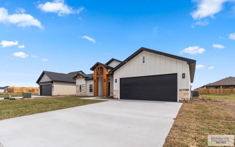 519 ORIOLE DR, LOS FRESNOS, TX 78566, 3 Bedrooms Bedrooms, ,2 BathroomsBathrooms,Residential,For Sale,519 ORIOLE DR,29766386