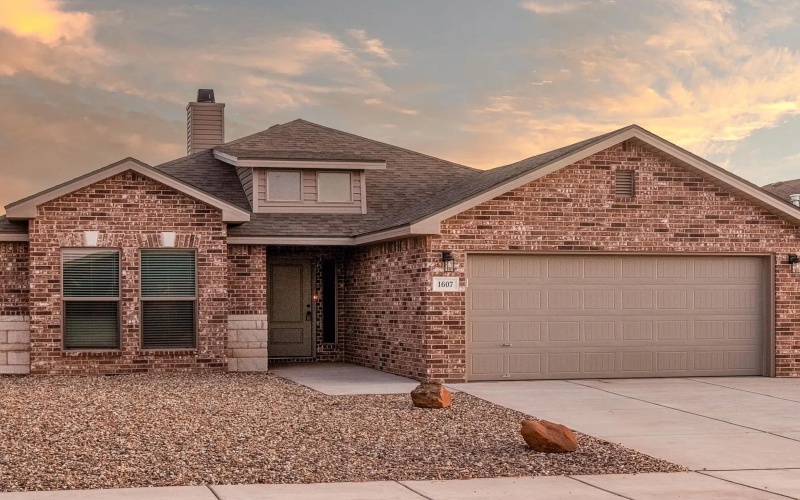 2608 Hall Avenue, Lubbock, TX 79407, 3 Bedrooms Bedrooms, ,2 BathroomsBathrooms,Residential,For Sale,2608 Hall Avenue,202557730