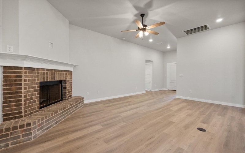 2608 Hall Avenue, Lubbock, TX 79407, 3 Habitaciones Habitaciones , ,2 BañosBaños,Residential,En Venta,2608 Hall Avenue,0,202557730