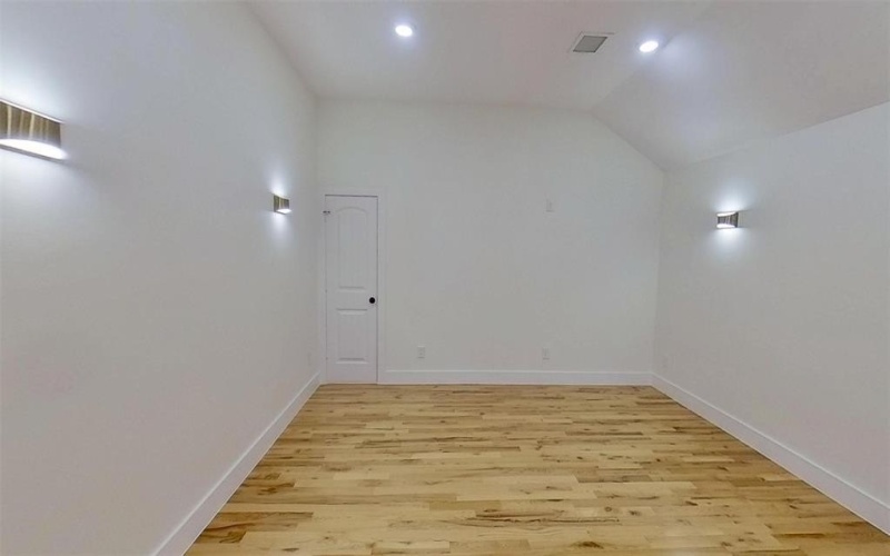 819 Vz County Road 2715, Mabank, TX 75147, 5 Bedrooms Bedrooms, ,5 BathroomsBathrooms,Residential,For Sale,819 Vz County Road 2715,20951634