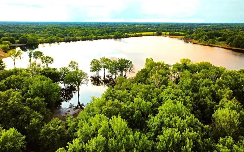 819 Vz County Road 2715, Mabank, TX 75147, 5 Bedrooms Bedrooms, ,5 BathroomsBathrooms,Residential,For Sale,819 Vz County Road 2715,20951634