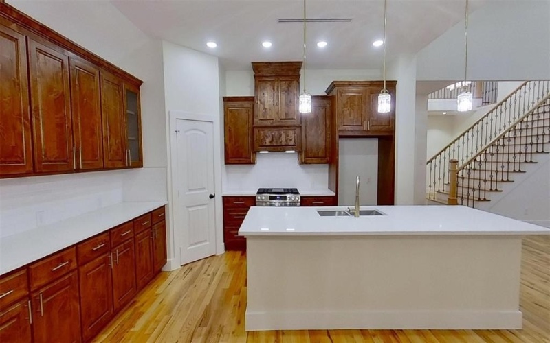 819 Vz County Road 2715, Mabank, TX 75147, 5 Bedrooms Bedrooms, ,5 BathroomsBathrooms,Residential,For Sale,819 Vz County Road 2715,20951634