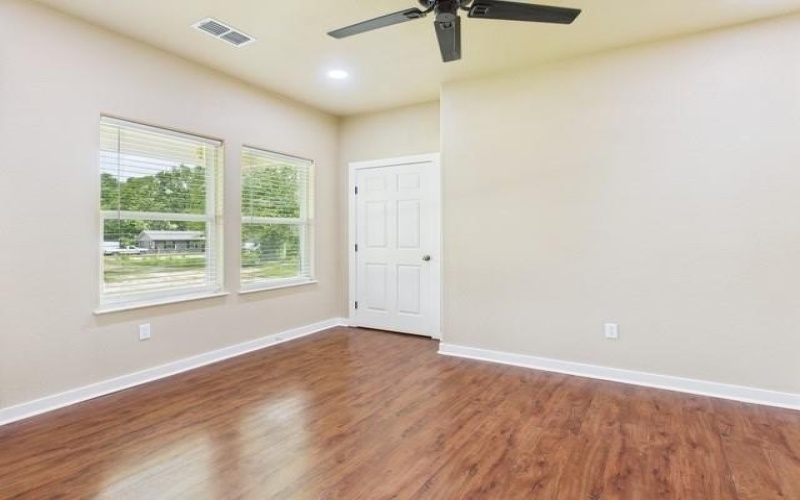 910 Cream Level Road, Athens, TX 75751, 9 Habitaciones Habitaciones , ,5 BañosBaños,Residential,En Venta,910 Cream Level Road,20980780