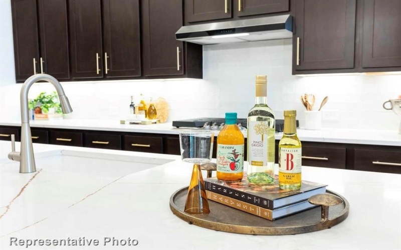 1716 Grenache Drive, McLendon Chisholm, TX 75032, 4 Habitaciones Habitaciones , ,3 BañosBaños,Residential,En Venta,1716 Grenache Drive,20998667