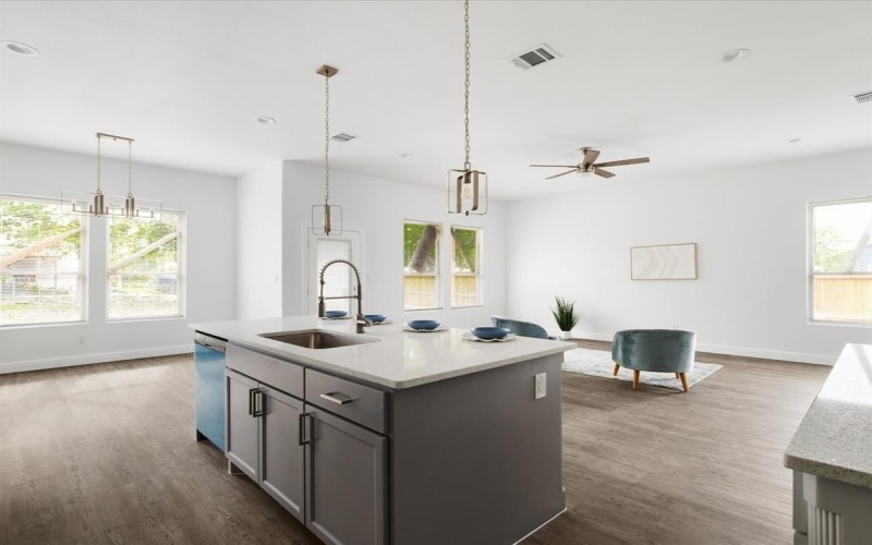2521 Campbell Street, Fort Worth, TX 76105, 4 Bedrooms Bedrooms, ,2 BathroomsBathrooms,Residential,For Sale,2521 Campbell Street,20998670