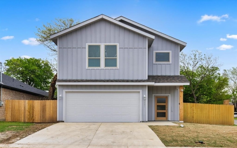 2521 Campbell Street, Fort Worth, TX 76105, 4 Bedrooms Bedrooms, ,2 BathroomsBathrooms,Residential,For Sale,2521 Campbell Street,20998670