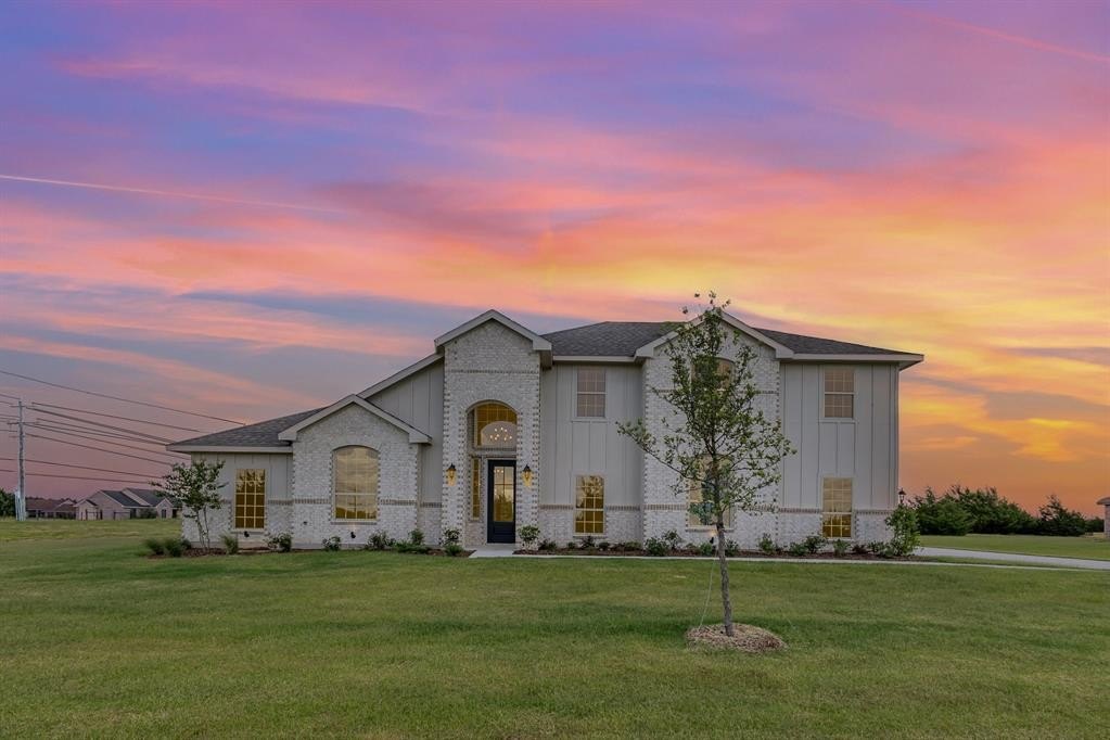 6811 Hayes Road, Midlothian, TX 76065, 4 Bedrooms Bedrooms, ,3 BathroomsBathrooms,Residential,For Sale,6811 Hayes Road,20998705