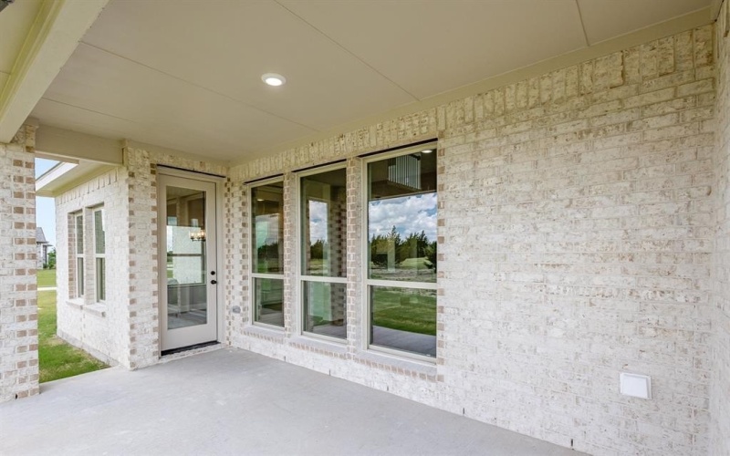 6811 Hayes Road, Midlothian, TX 76065, 4 Bedrooms Bedrooms, ,3 BathroomsBathrooms,Residential,For Sale,6811 Hayes Road,20998705