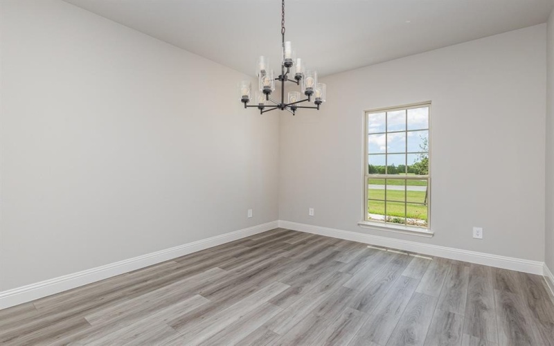 6811 Hayes Road, Midlothian, TX 76065, 4 Bedrooms Bedrooms, ,3 BathroomsBathrooms,Residential,For Sale,6811 Hayes Road,20998705