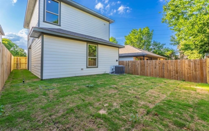 3228 Tuskegee Street, Dallas, TX 75215, 3 Bedrooms Bedrooms, ,3 BathroomsBathrooms,Residential,For Sale,3228 Tuskegee Street,20998711