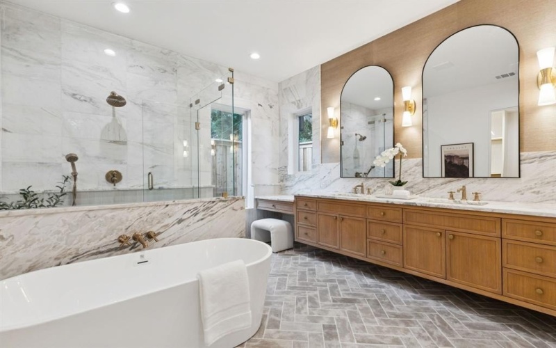 8730 Rexford Drive, Dallas, TX 75209, 5 Bedrooms Bedrooms, ,6 BathroomsBathrooms,Residential,For Sale,8730 Rexford Drive,0,20998755
