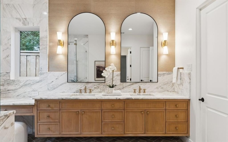 8730 Rexford Drive, Dallas, TX 75209, 5 Bedrooms Bedrooms, ,6 BathroomsBathrooms,Residential,For Sale,8730 Rexford Drive,0,20998755
