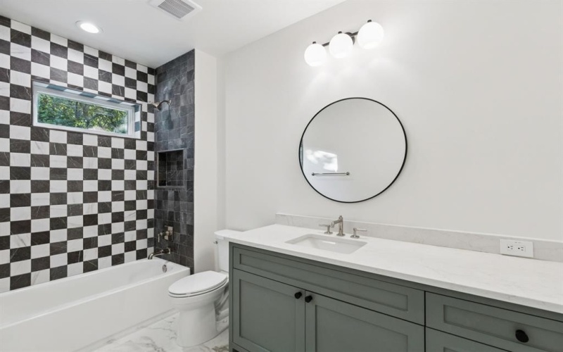 8730 Rexford Drive, Dallas, TX 75209, 5 Bedrooms Bedrooms, ,6 BathroomsBathrooms,Residential,For Sale,8730 Rexford Drive,0,20998755